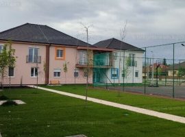 Monor, Eladó tégla lakás