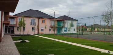 Monor, Eladó tégla lakás