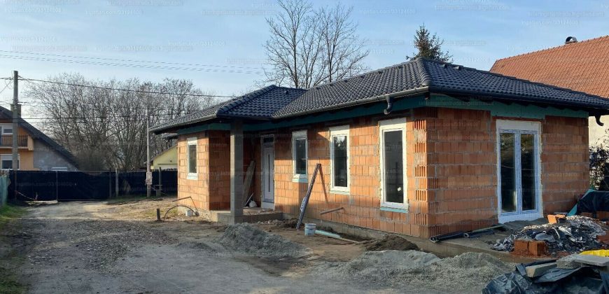Üllő