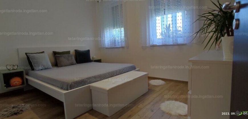 Monor, Péteri utca Eladó tégla lakás