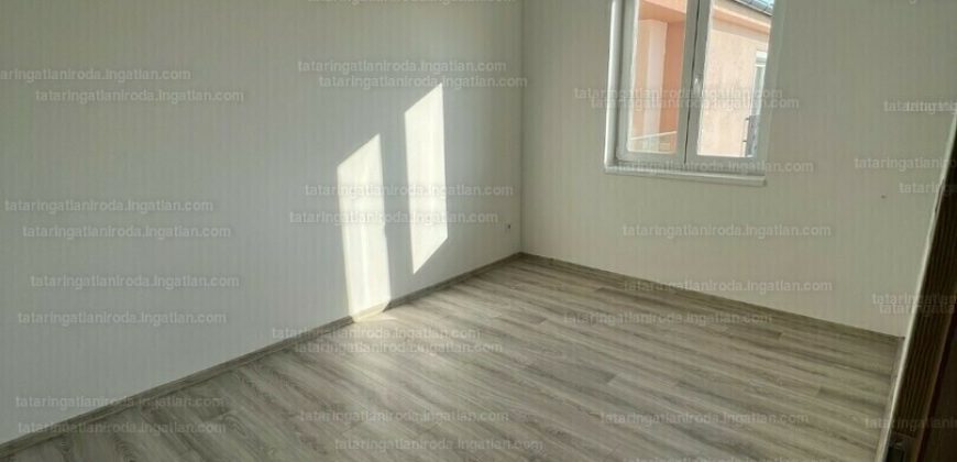 Monor, Péteri utca 3. Eladó tégla lakás