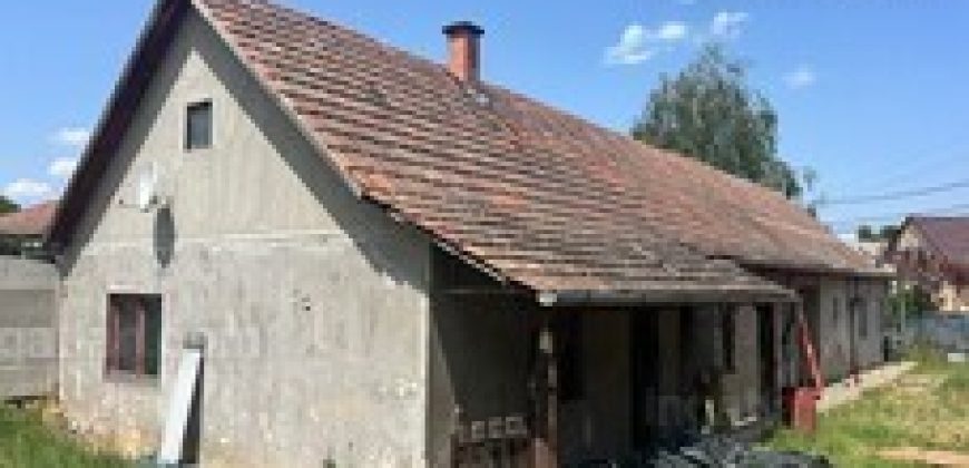Gyömrőn eladó felújítandó ház