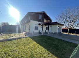 Dabason eladó sorházi lakás