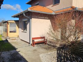 Gyálon eladó önálló családi ház