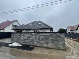 Új családi ház eladó Gyálon