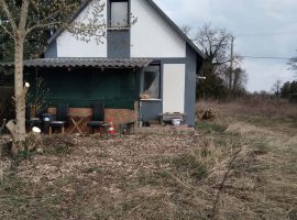 Tiszadadán nyaraló eladó