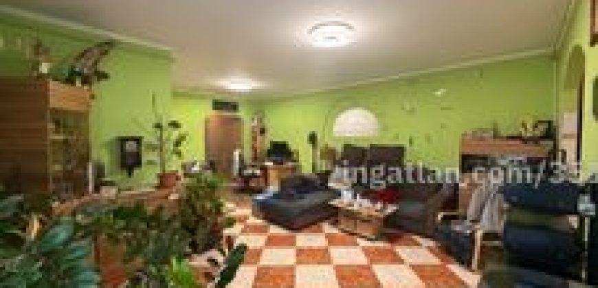 Gyálon eladó ikerház jobb oldali fele