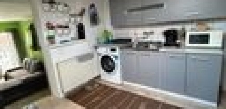 Gyálon két generációs családi ház eladó