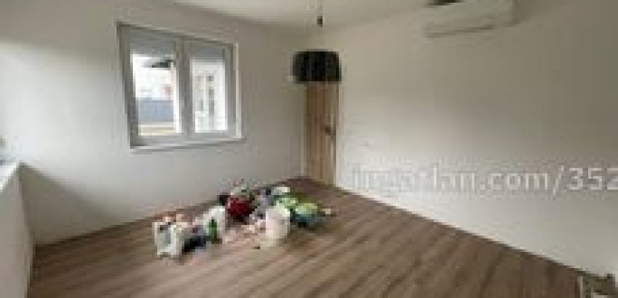 Új családi ház eladó Gyálon