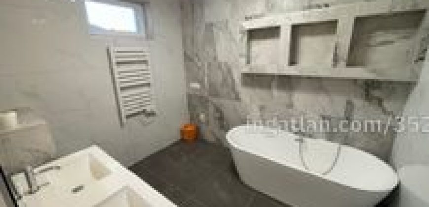 Új családi ház eladó Gyálon